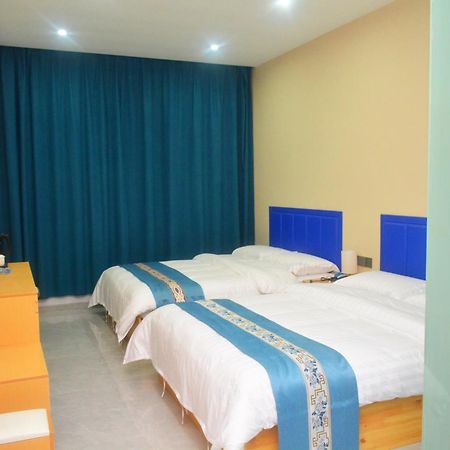 Hongge Hotel - Harbin Taiping Airport מראה חיצוני תמונה